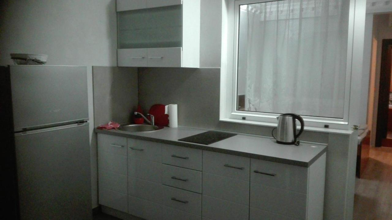 Apartmani Zoran Bilic โพรไมนา ภายนอก รูปภาพ