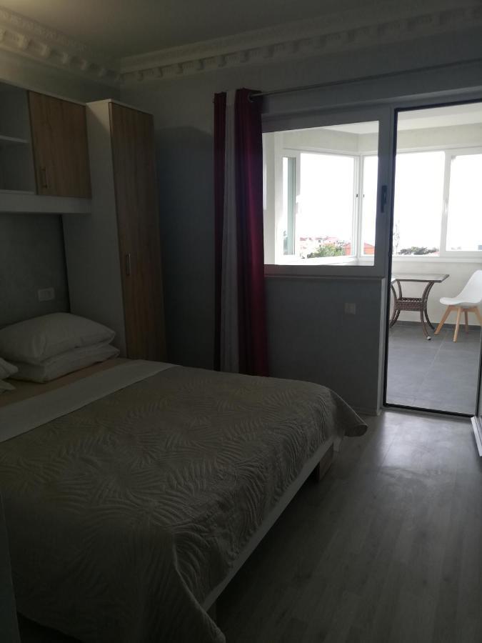 Apartmani Zoran Bilic โพรไมนา ภายนอก รูปภาพ