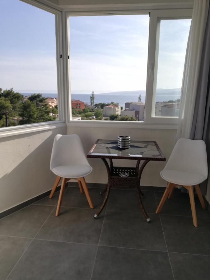 Apartmani Zoran Bilic โพรไมนา ภายนอก รูปภาพ