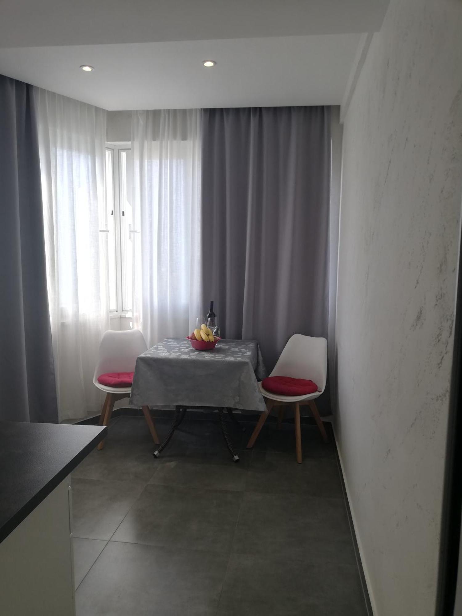 Apartmani Zoran Bilic โพรไมนา ภายนอก รูปภาพ